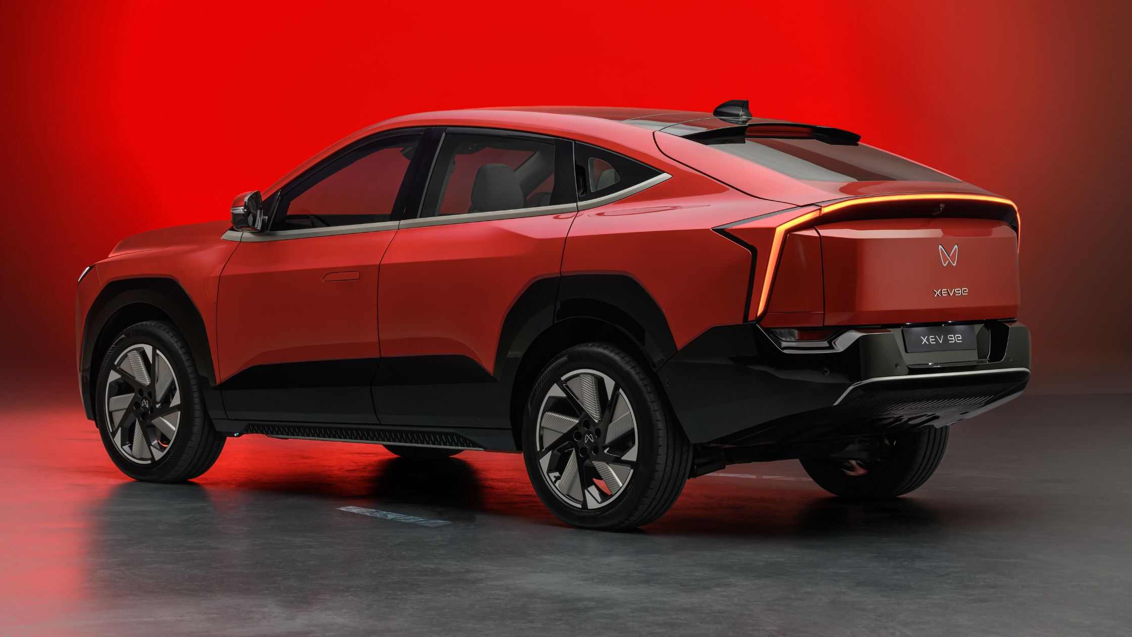 The Budget-Friendly Way to Go Electric: Mahindra XEV 9e Base Variant